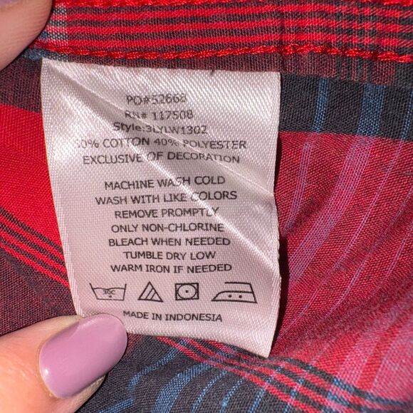 Levis Shirt Long Sleeve/Large/Red Plaid Pearl Snap/Front Pockets/Western/Boho - Picture 2 of 6